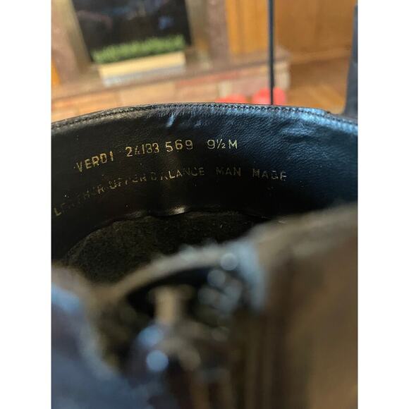 Apostrophe Rounded Toe Black Mid-Calf Boot - Picture 7 of 7